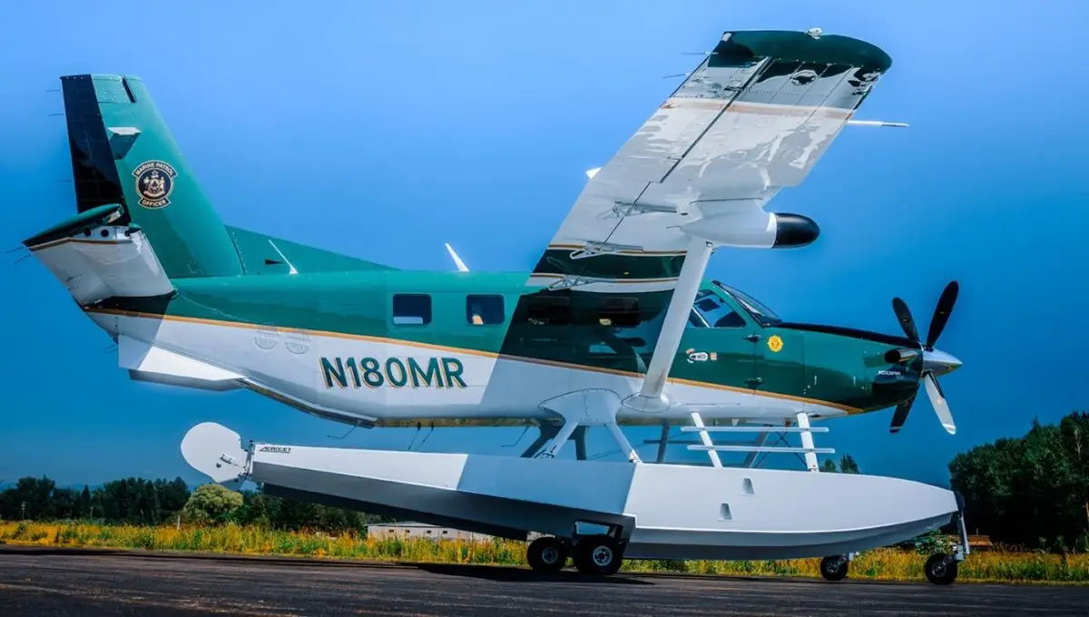 Quest Kodiak K100 with floats